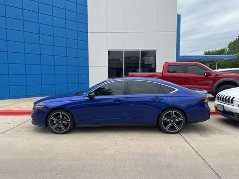 Used 2024 Honda Accord Sport image 10