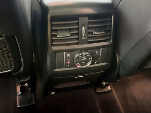Used 2018 Mercedes-Benz GLS 550 4MATIC image 29