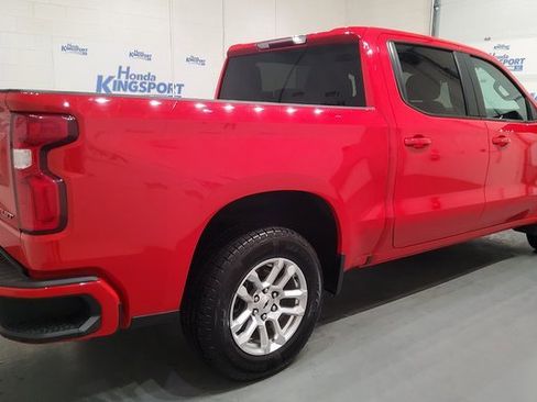 Used 2022 Chevrolet Silverado 1500 RST image 3