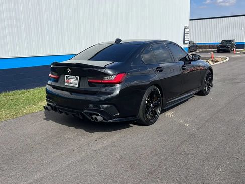 Used 2021 BMW 330i xDrive Sedan w/ M Sport Package AWD/4WD image 5