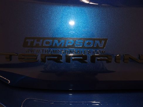 Certified 2022 GMC Terrain SLT w/ Elevation Edition image 35