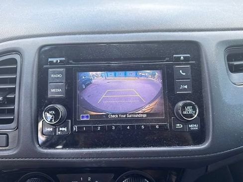 Certified 2021 Honda HR-V LX image 14