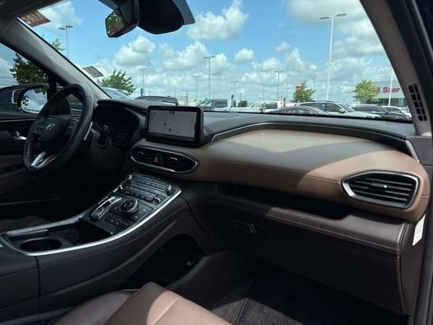 Used 2022 Hyundai Santa Fe SEL Premium AWD/4WD image 18