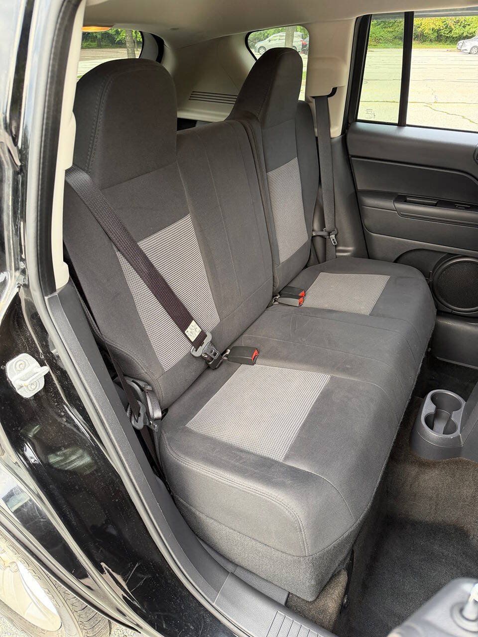 Used 2013 Jeep Compass Latitude AWD/4WD image 37