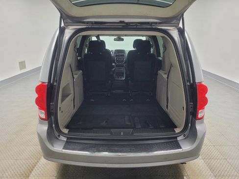 Used 2020 Dodge Grand Caravan SE w/ UConnect Hands-Free Group image 29