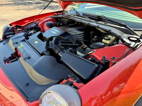 Used 2003 Ford Thunderbird image 69