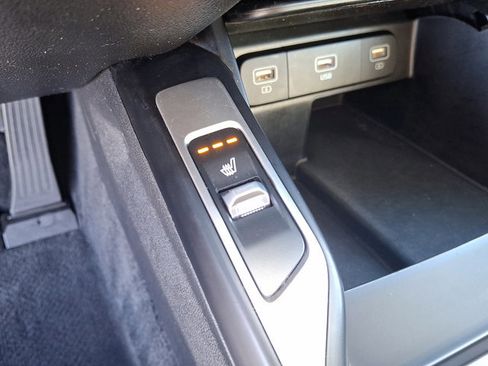 Used 2021 Kia Sorento S w/ Panoramic Sunroof Package image 25