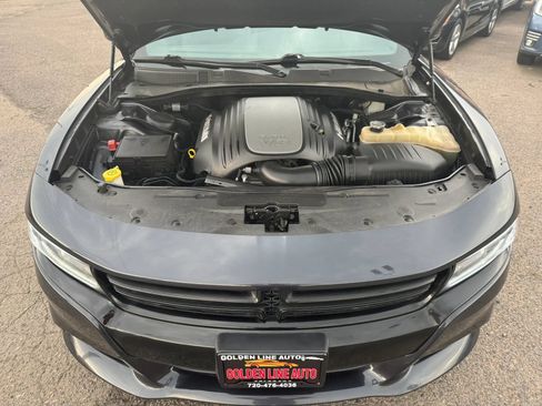 Used 2017 Dodge Charger R/T w/ Blacktop Package RWD image 27
