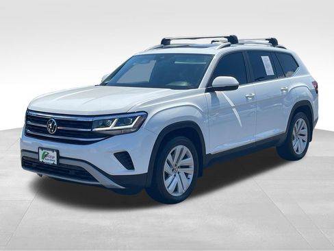 Used 2021 Volkswagen Atlas SEL w/ Atlas Adventure Package AWD/4WD image 3