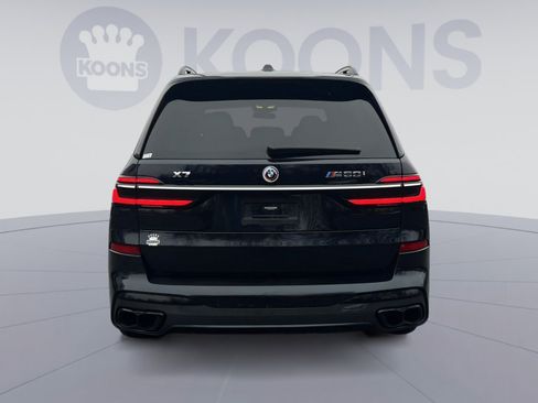 Used 2023 BMW X7 M60i w/ Executive Package image 5
