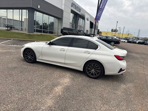 Used 2019 BMW 330i Sedan RWD image 9