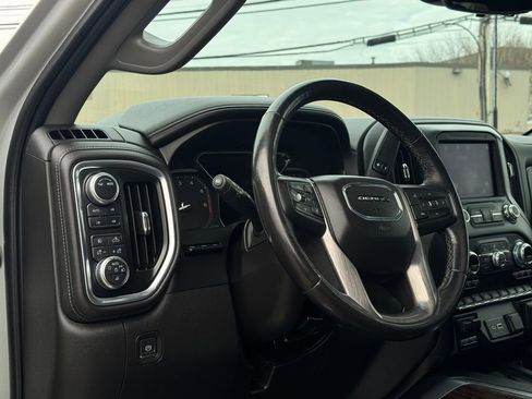 Used 2021 GMC Sierra 2500 Denali w/ Denali Ultimate Package AWD/4WD image 26