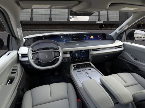 New 2026 Lincoln Navigator Reserve AWD/4WD image 9