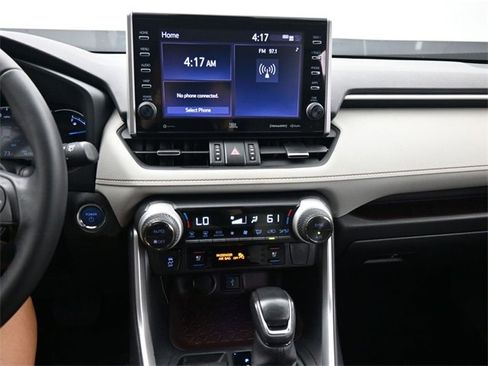 Used 2022 Toyota RAV4 Limited image 11