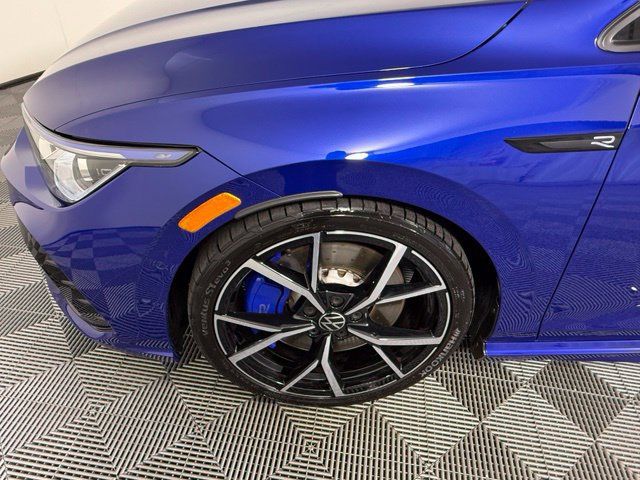 Used 2024 Volkswagen Golf R AWD/4WD image 13