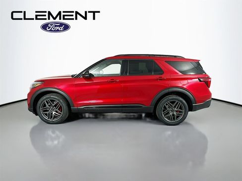 New 2026 Ford Explorer ST-Line w/ ST-Line Street Pack AWD/4WD image 4