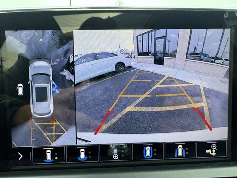 Used 2020 Chevrolet Blazer RS image 19