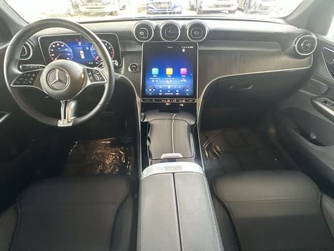 Used 2026 Mercedes-Benz GLC 300 image 24