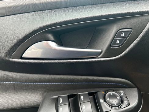 Used 2024 Buick Envista Sport Touring w/ Convenience I Package image 20