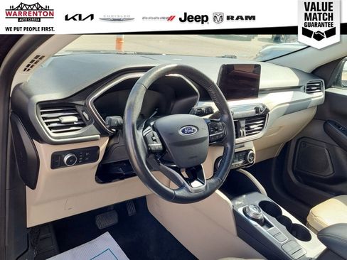 Used 2021 Ford Escape SEL AWD/4WD image 10