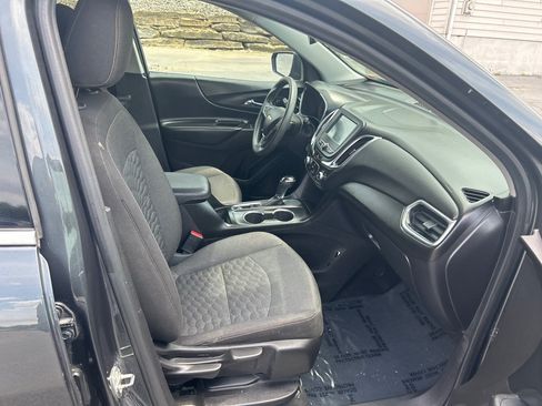 Used 2018 Chevrolet Equinox LT FWD image 13