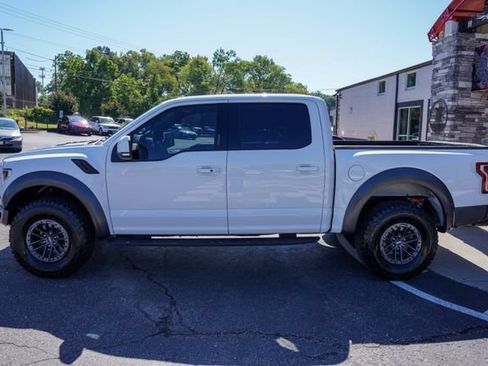 Used 2019 Ford F150 Raptor w/ Equipment Group 802A Luxury AWD/4WD image 7