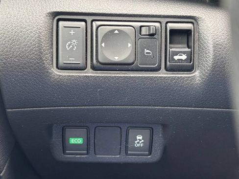 Used 2019 Nissan Sentra SV FWD image 23