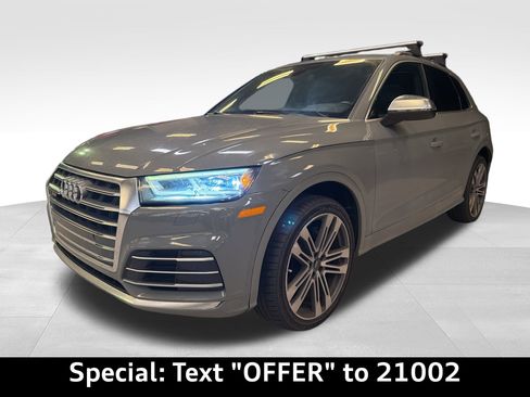 Used 2019 Audi SQ5 Premium w/ Convenience Package image 2