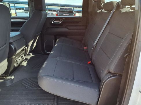 Used 2024 Chevrolet Silverado 2500 LT image 14