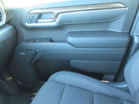 Certified 2025 Chevrolet Silverado 1500 LT Trail Boss w/ Convenience Package II image 37