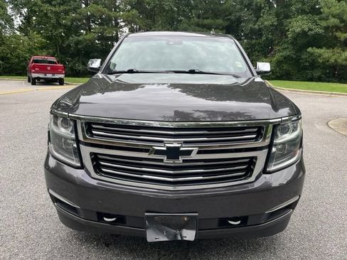 Used 2015 Chevrolet Suburban LTZ AWD/4WD image 3
