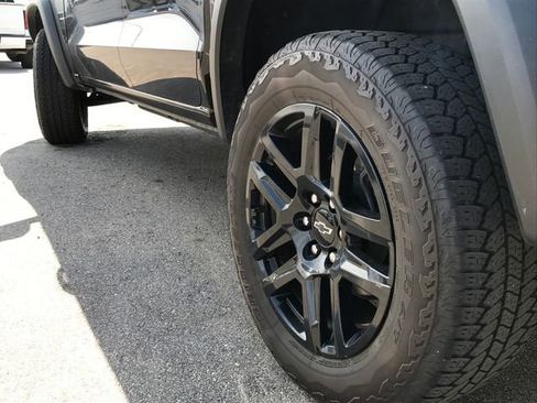Used 2024 Chevrolet Colorado Trail Boss w/ Advanced Trailering Package AWD/4WD image 13