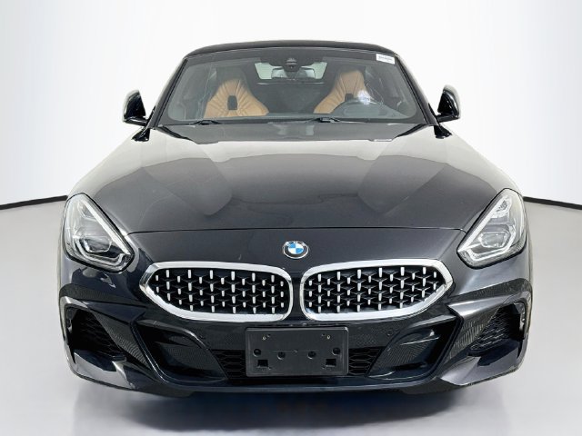 Used 2020 BMW Z4 sDrive30i w/ Premium Package RWD image 2