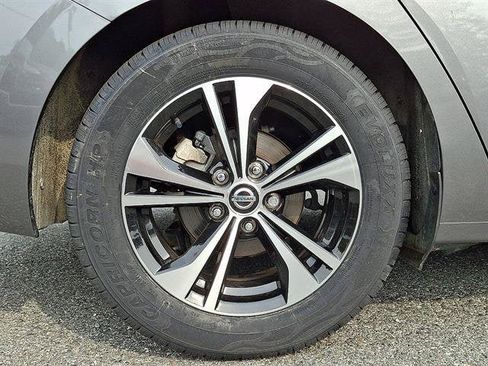 Certified 2023 Nissan Sentra SV FWD image 8