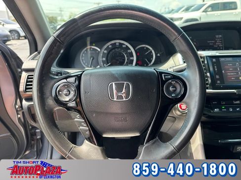Used 2017 Honda Accord EX-L image 21