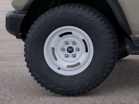New 2026 Ford Bronco Heritage Edition AWD/4WD image 21
