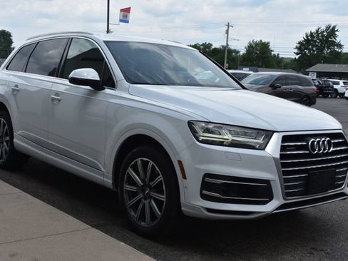 Used 2019 Audi Q7 3.0T Premium Plus w/ Premium Plus Package AWD/4WD image 14