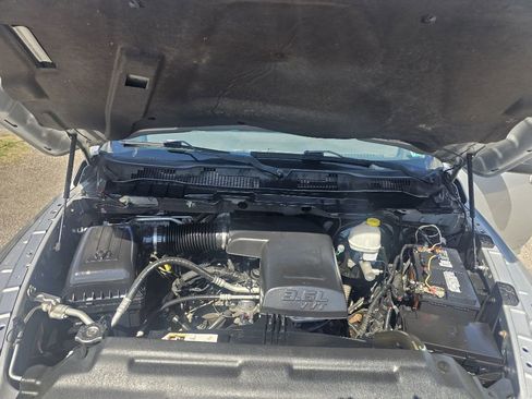 Used 2013 RAM 1500 Classic SLT w/ Remote Start & Security Group RWD image 37