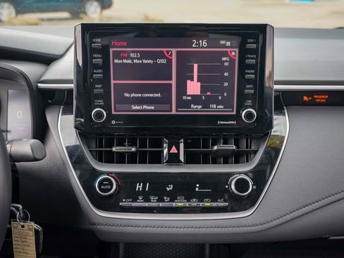 Used 2022 Toyota Corolla SE image 28