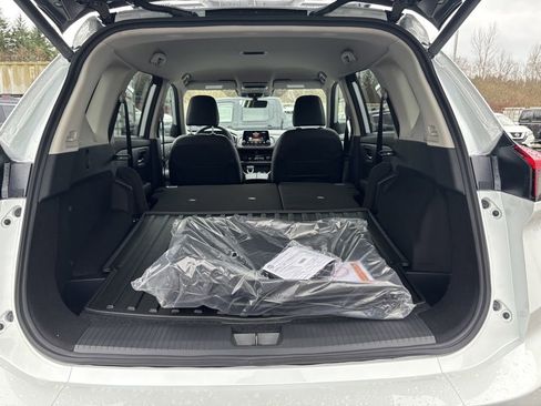 New 2026 Nissan Rogue SV w/ Rock Creek Premium Package AWD/4WD image 28