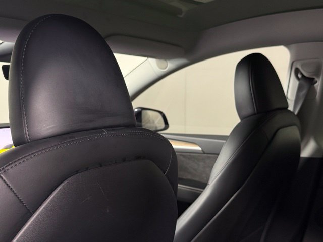 Used 2024 Tesla Model Y Long Range RWD image 25