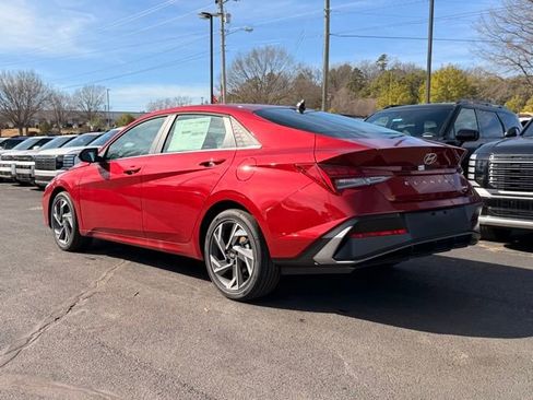 New 2026 Hyundai Elantra Limited w/ Cargo Package image 4