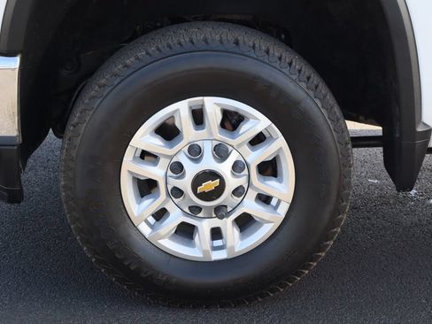Certified 2022 Chevrolet Silverado 2500 LT AWD/4WD image 28