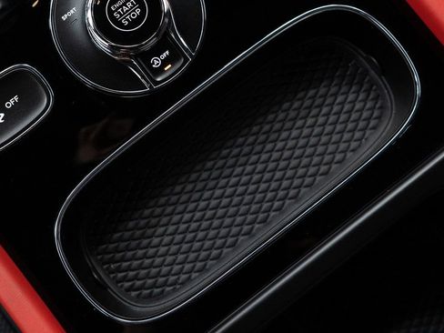 Certified 2025 Bentley Bentayga S Black Edition image 35