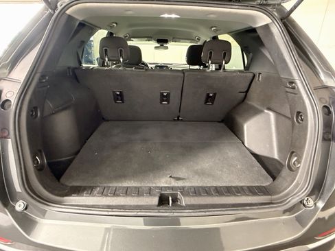 Used 2018 Chevrolet Equinox LS FWD image 35