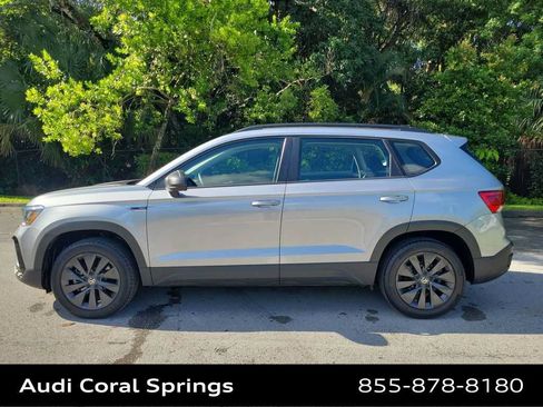Used 2023 Volkswagen Taos S FWD image 11