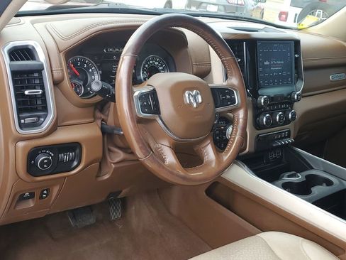 Used 2021 RAM 1500 Laramie AWD/4WD image 19