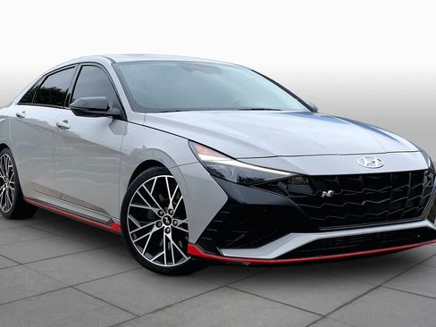 Used 2023 Hyundai Elantra N FWD image 3