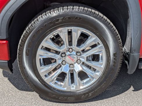 Used 2023 GMC Sierra 1500 Denali AWD/4WD image 10