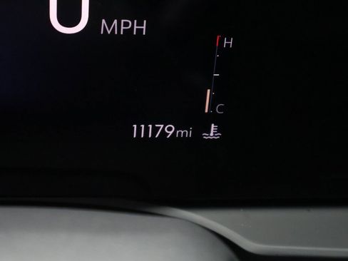 Used 2025 Buick Envista Avenir image 31